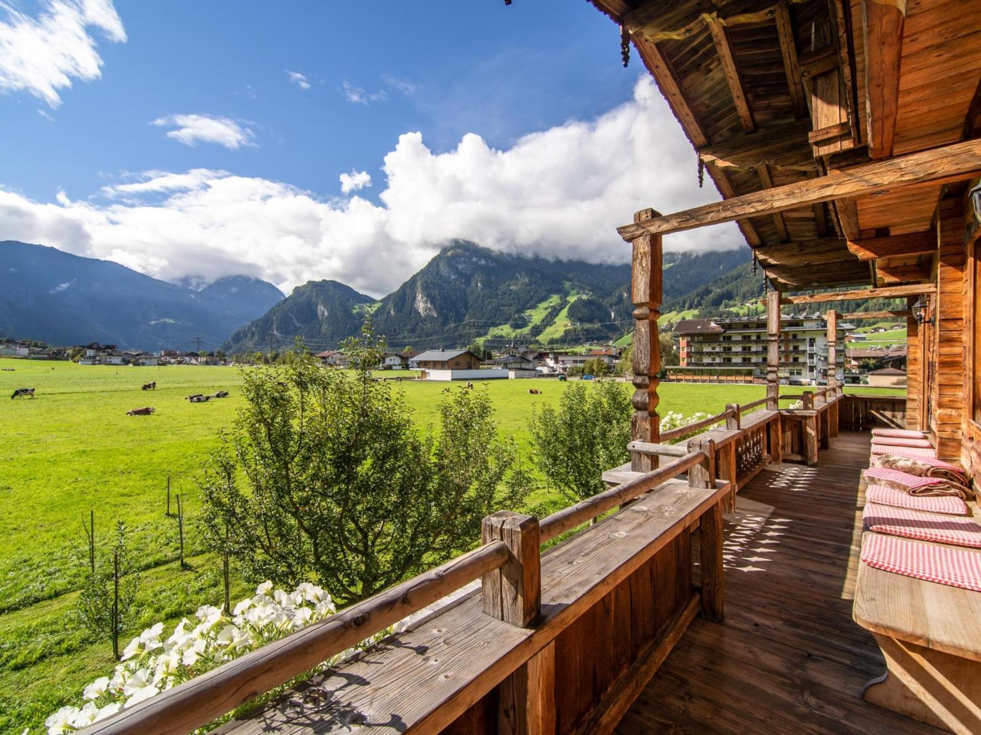 Blick Zum Mayrhofen Ramsau im Zillertal Zewnętrze zdjęcie